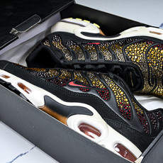 纯原Swarovski x NK Air Max Plus 施华洛世奇联名女款休闲运动鞋FZ9042 0 纯原Swarovski x NK Air Max Plus 施华洛世奇联名女款休闲运动鞋FZ9042 0