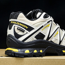 GXP Salomon XT-QUEST ADV黑白斑鸠杏色复古机能功能户外跑步鞋 米黑色 26 #Y GXP Salomon XT-QUEST ADV黑白斑鸠杏色复古机能功能户外跑步鞋 米黑色 26 #Y