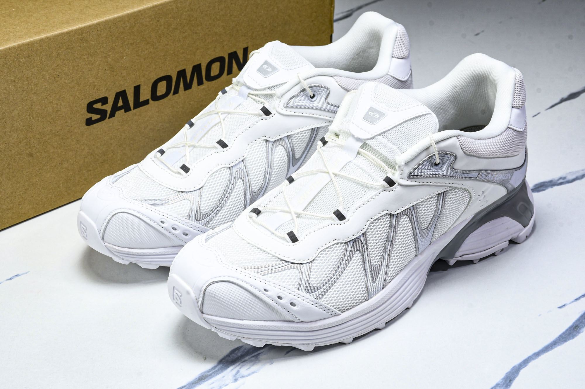SALOMON萨洛蒙 XT-WHISPER 舒适百搭耐磨轻便 低帮 休闲越野训练城市通勤跑步鞋 白色  