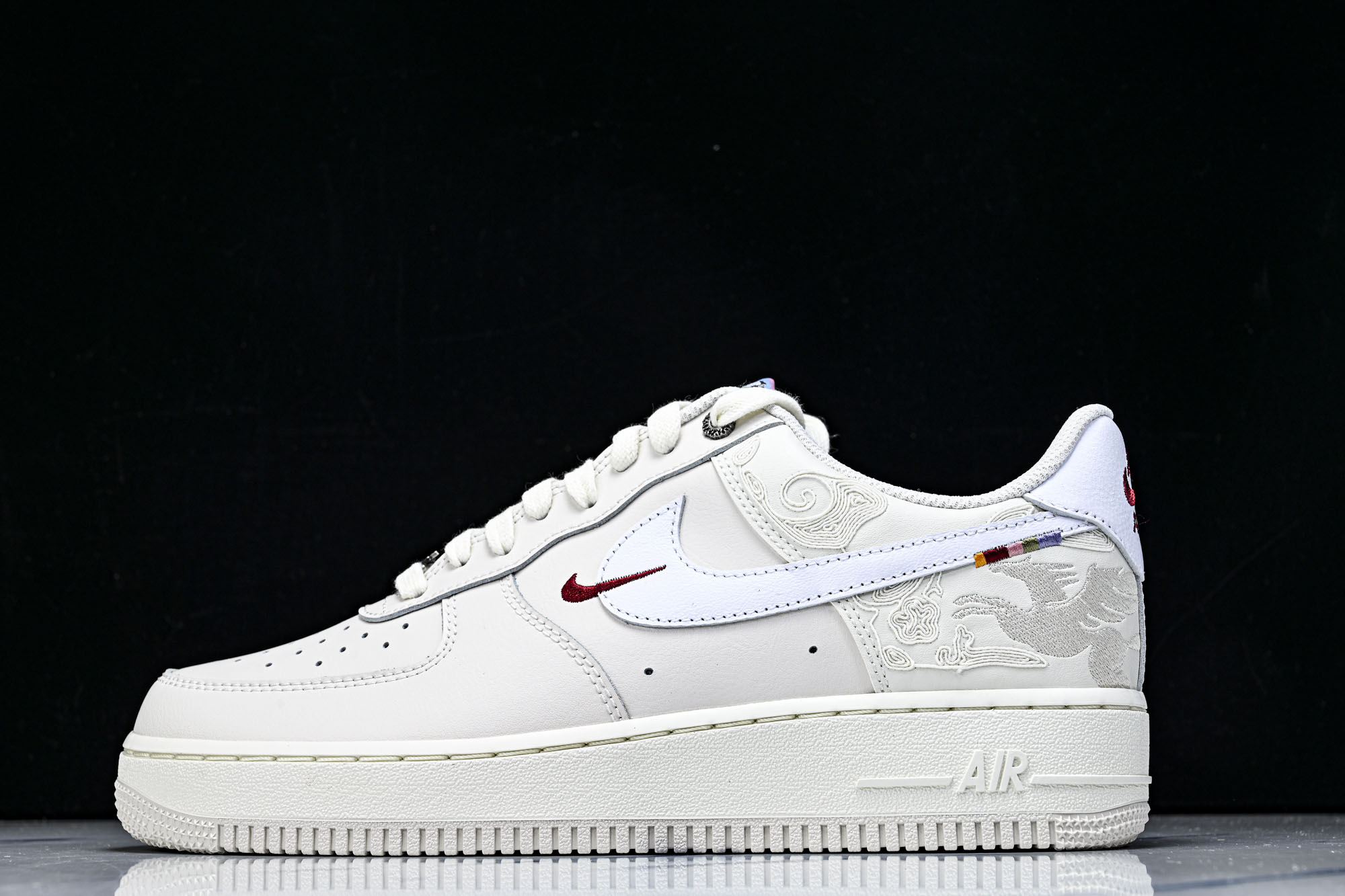 NK Air Force 1'07 Low 马年限定 空军一号低帮休闲板鞋 IQ1119-011 #YZ