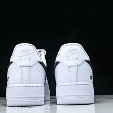 Supreme x NK Air Force 1'07 Low 联名款 空军一号低帮休闲板鞋 CU922 Supreme x NK Air Force 1'07 Low 联名款 空军一号低帮休闲板鞋 CU922