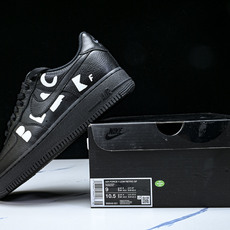 CDG x Nike Air Force 1'07 Low 联名款 全头层 空军一号低帮休闲板鞋 IB9 CDG x Nike Air Force 1'07 Low 联名款 全头层 空军一号低帮休闲板鞋 IB9