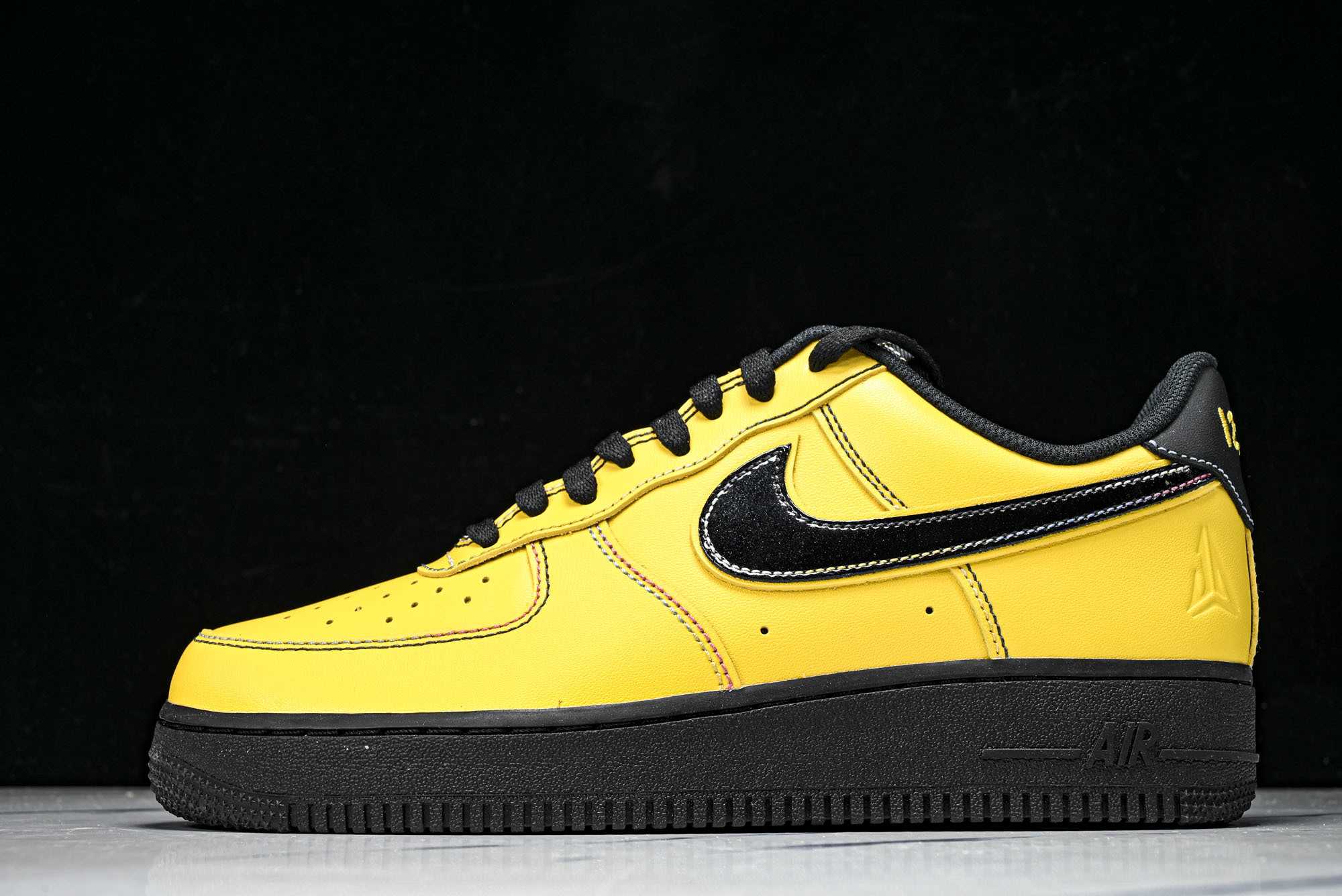 Nike Air Force 1'07 Low 莫兰特 空军一号低帮休闲板鞋 IQ2713-700 #Y