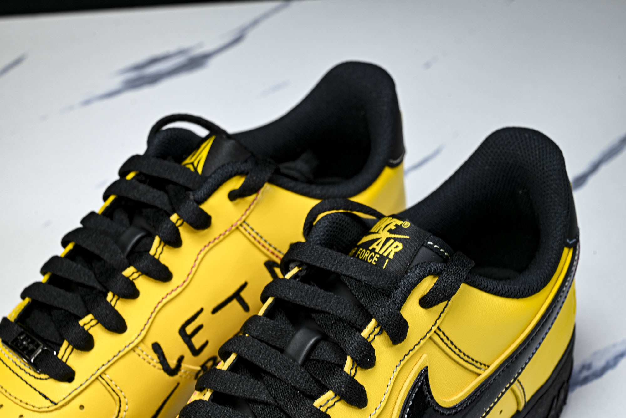 Nike Air Force 1'07 Low 莫兰特 空军一号低帮休闲板鞋 IQ2713-700 #Y