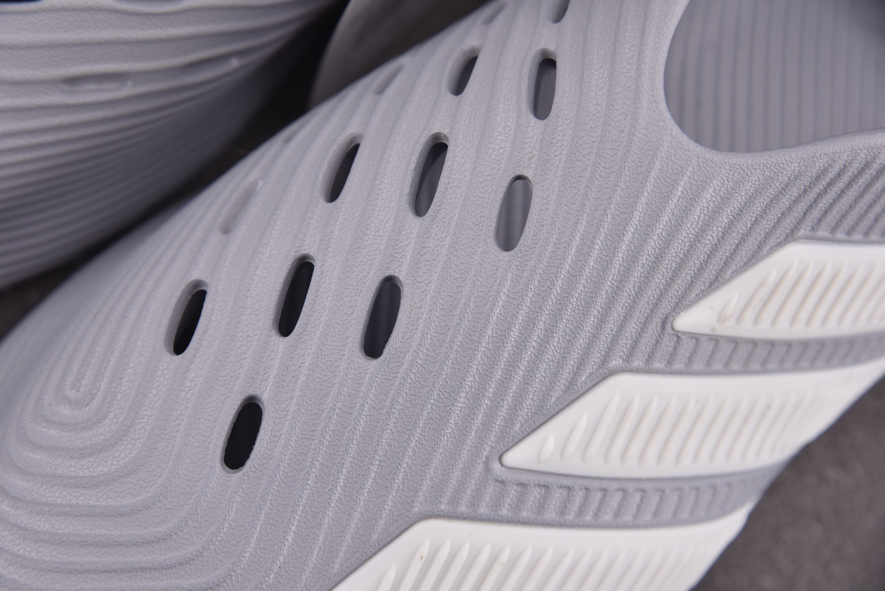 AD Purechill Runner 灰白 KI0071 YZ03940-47
