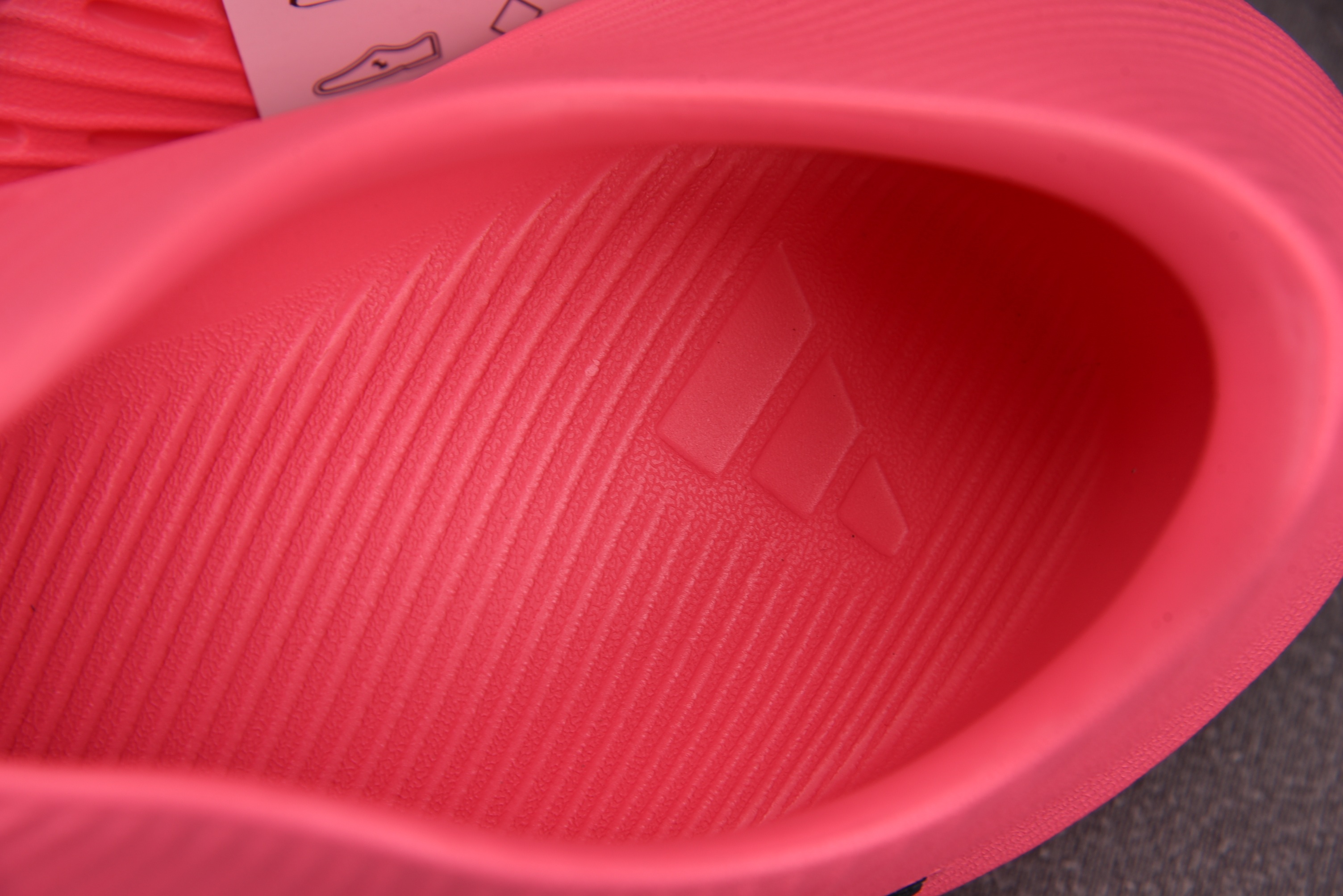 AD Purechill Runner 红色 KI0065 YZ03940-47
