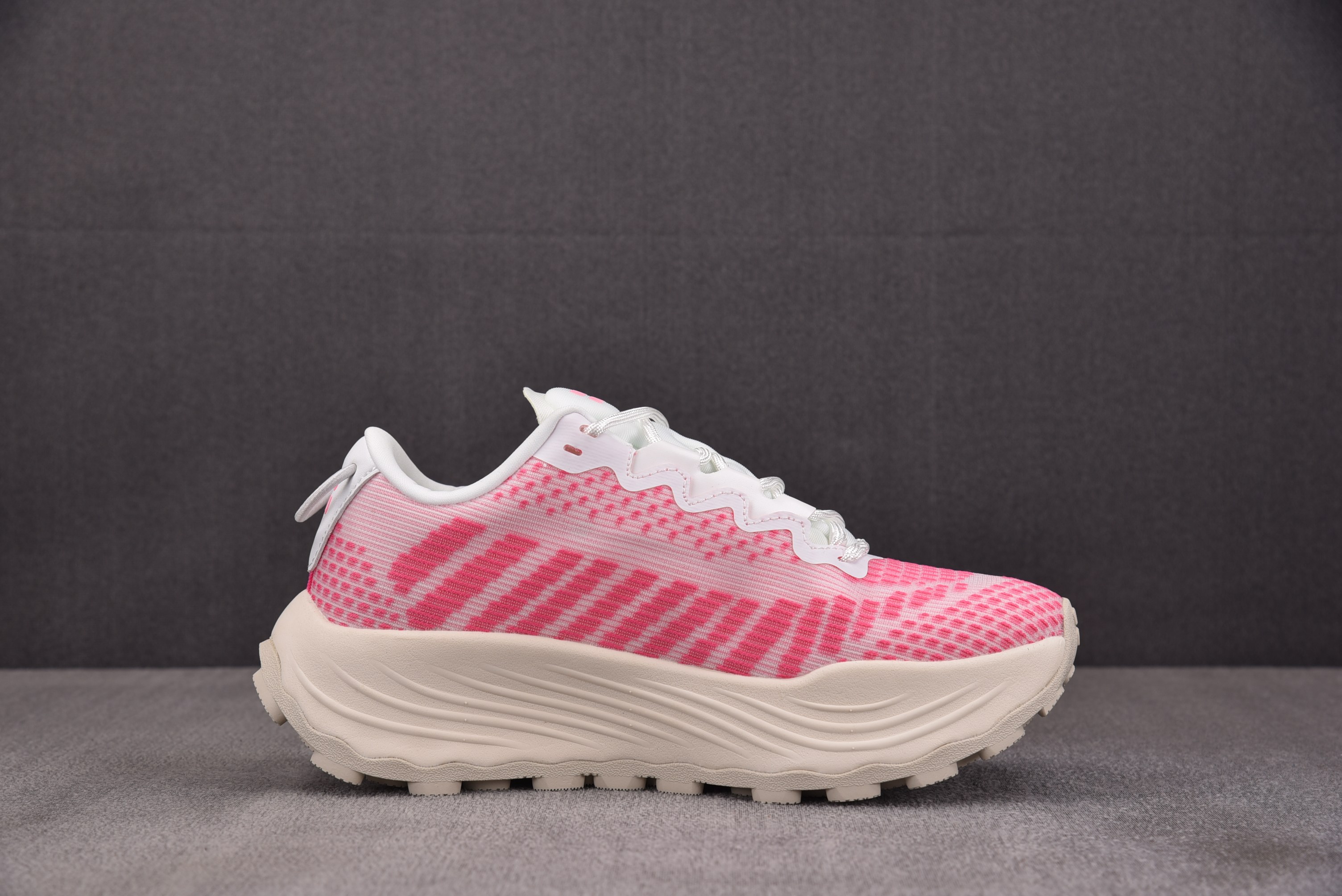纯原 Miu Miu Technical Fabric Sneakers 白粉 YZ03936-40