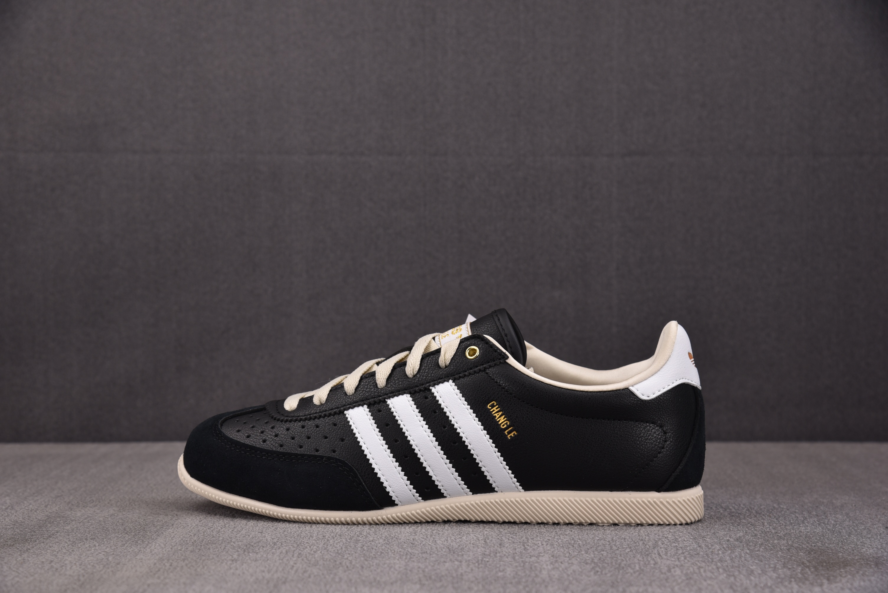 纯原 AD Changle Black White 黑白 KJ3960 YZ03335.5-44