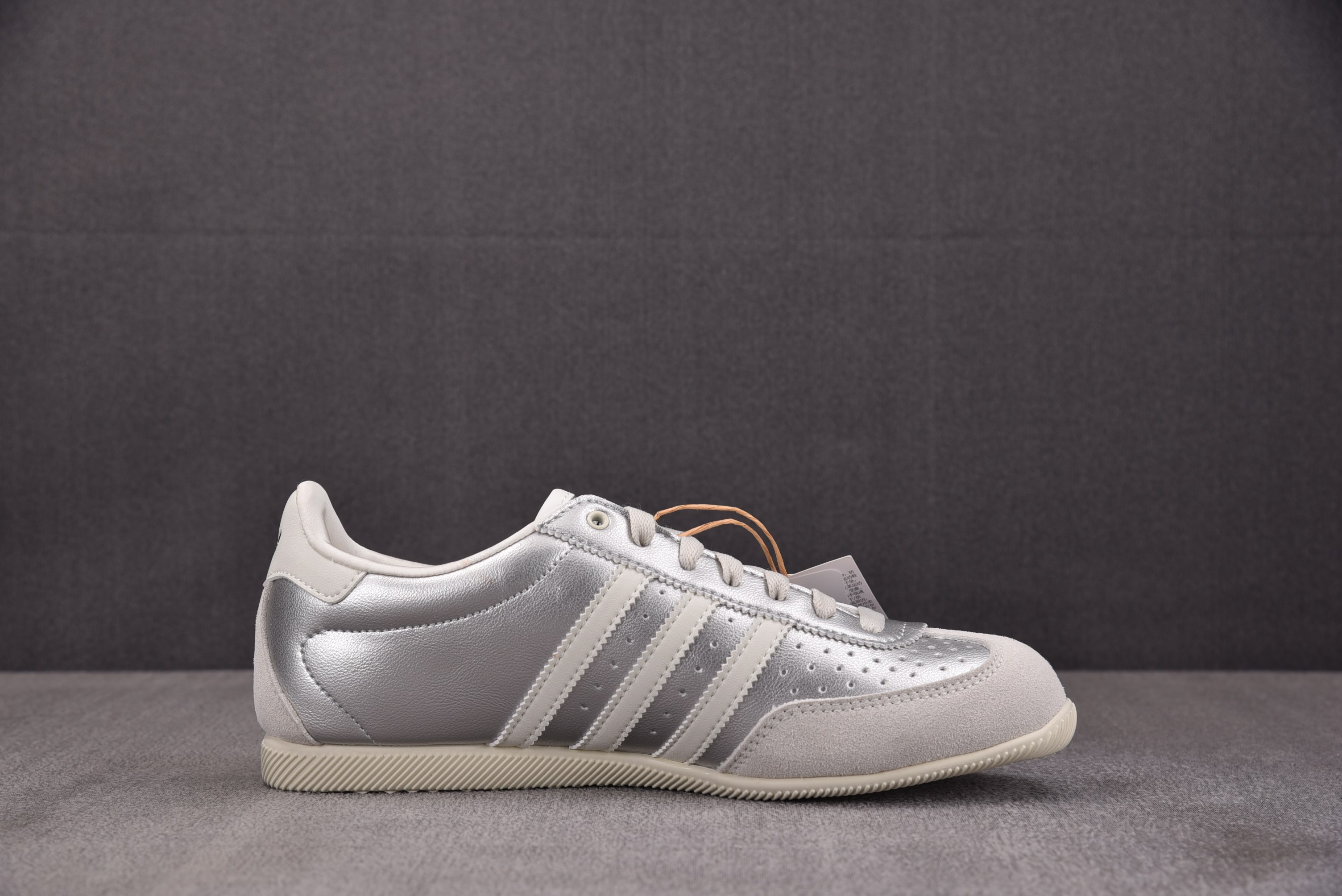 纯原 Changle Silver Metallic Ivory Orbit Grey 银灰 KJ396