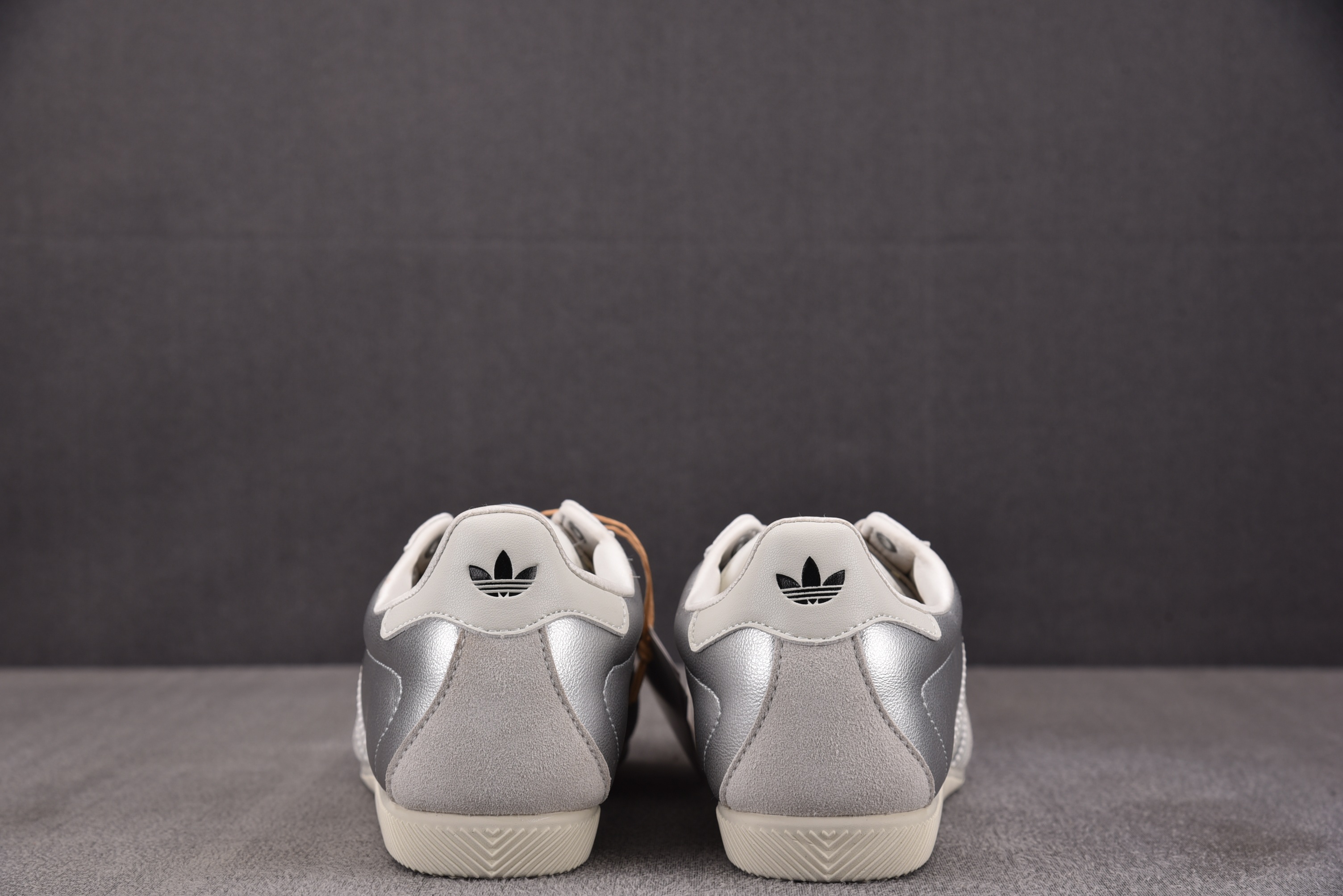 纯原 Changle Silver Metallic Ivory Orbit Grey 银灰 KJ396