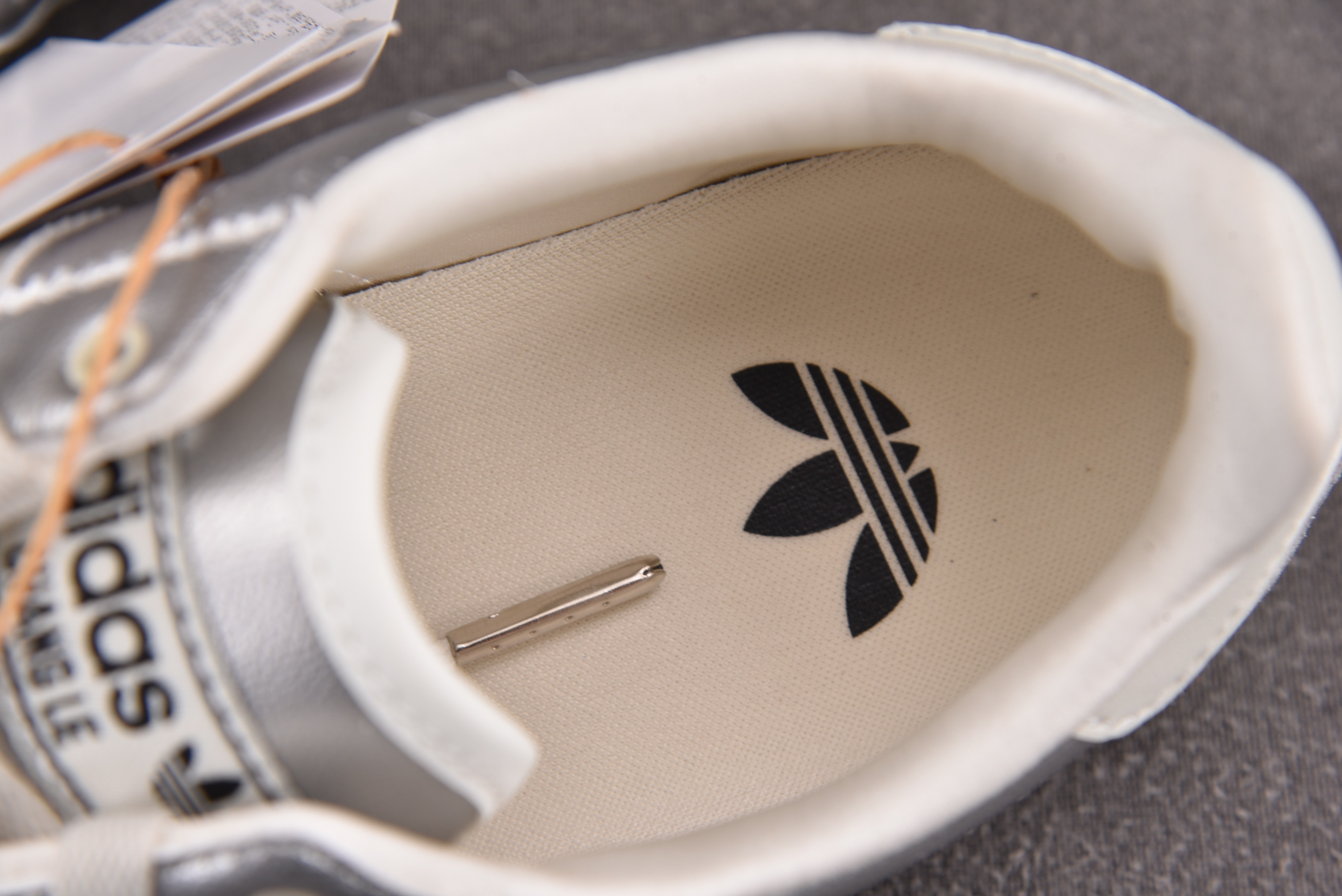 纯原 Changle Silver Metallic Ivory Orbit Grey 银灰 KJ396