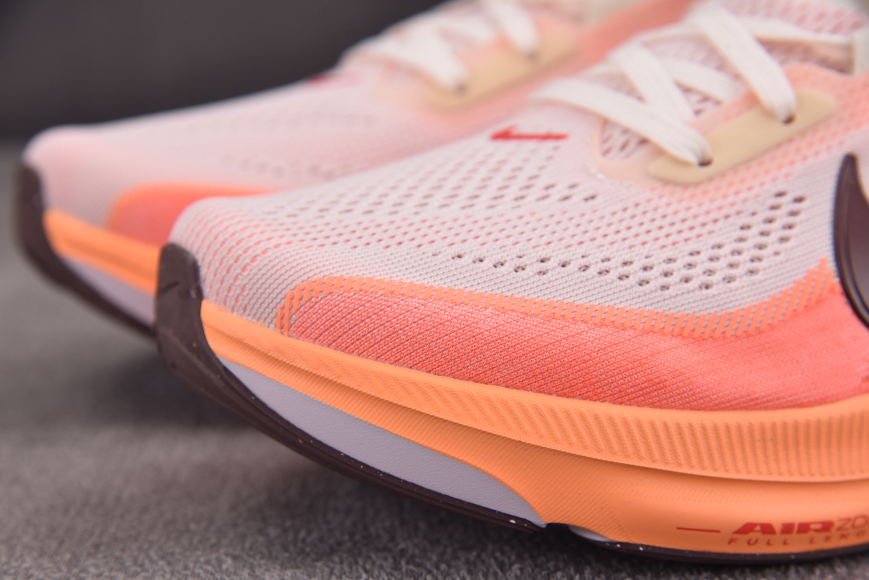 纯原 Air Zoom Pegasus 42 Orange Pulse Bright Violet (W
