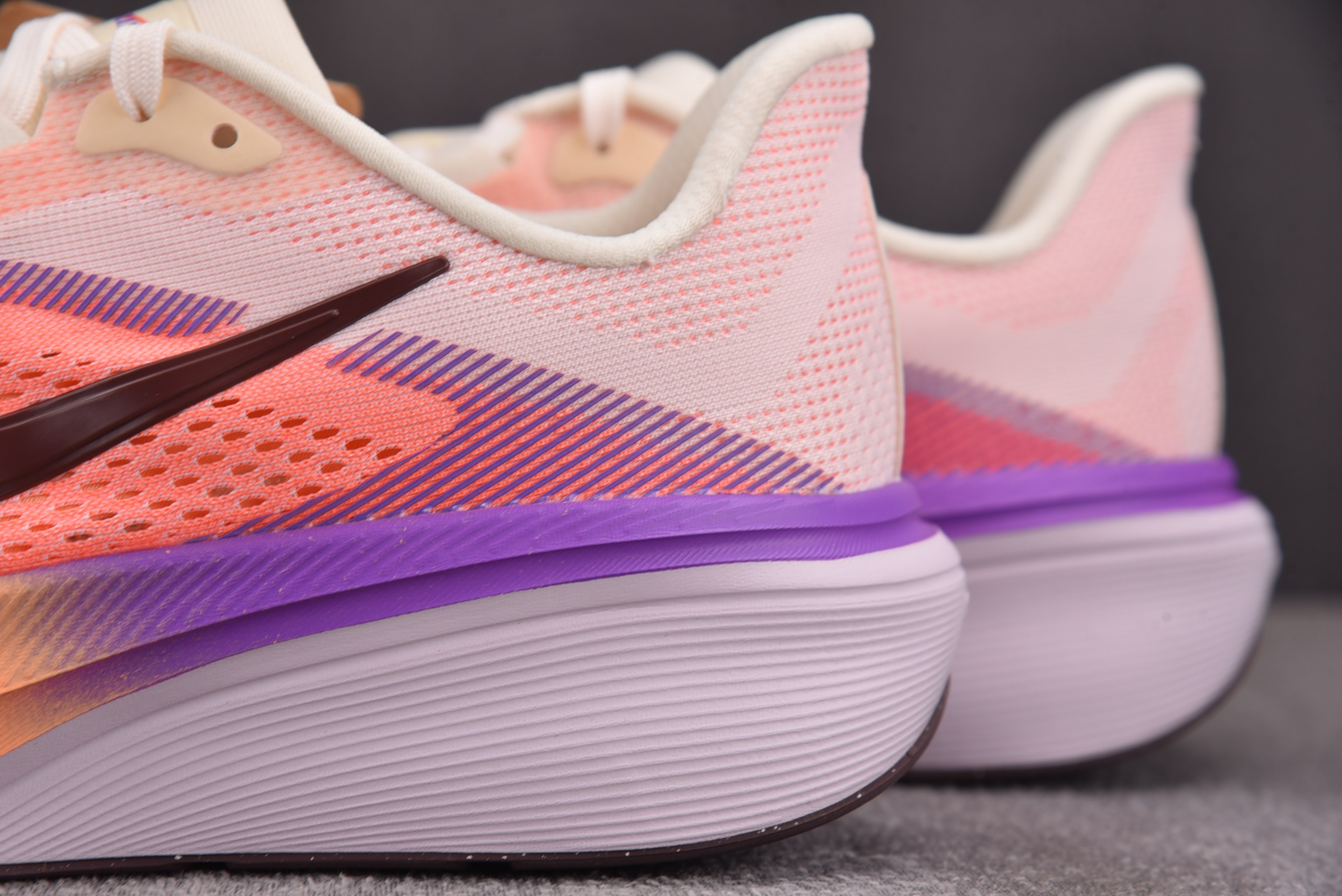 纯原 Air Zoom Pegasus 42 Orange Pulse Bright Violet (W