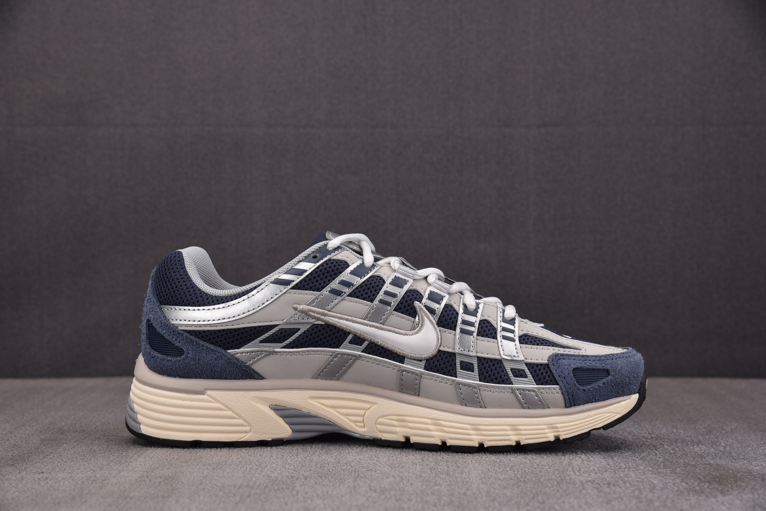 纯原 NK P-6000 Thunder Blue Pale Ivory 雷霆蓝 IU7549-400 