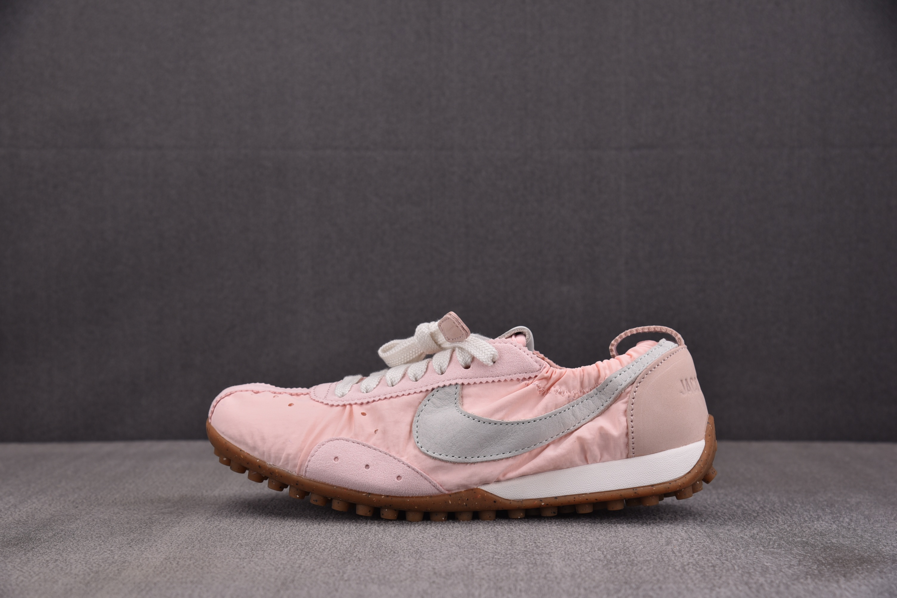 纯原 WMNS NK x Jacquemus Moon Shoe SP Aluminum Pink 粉色