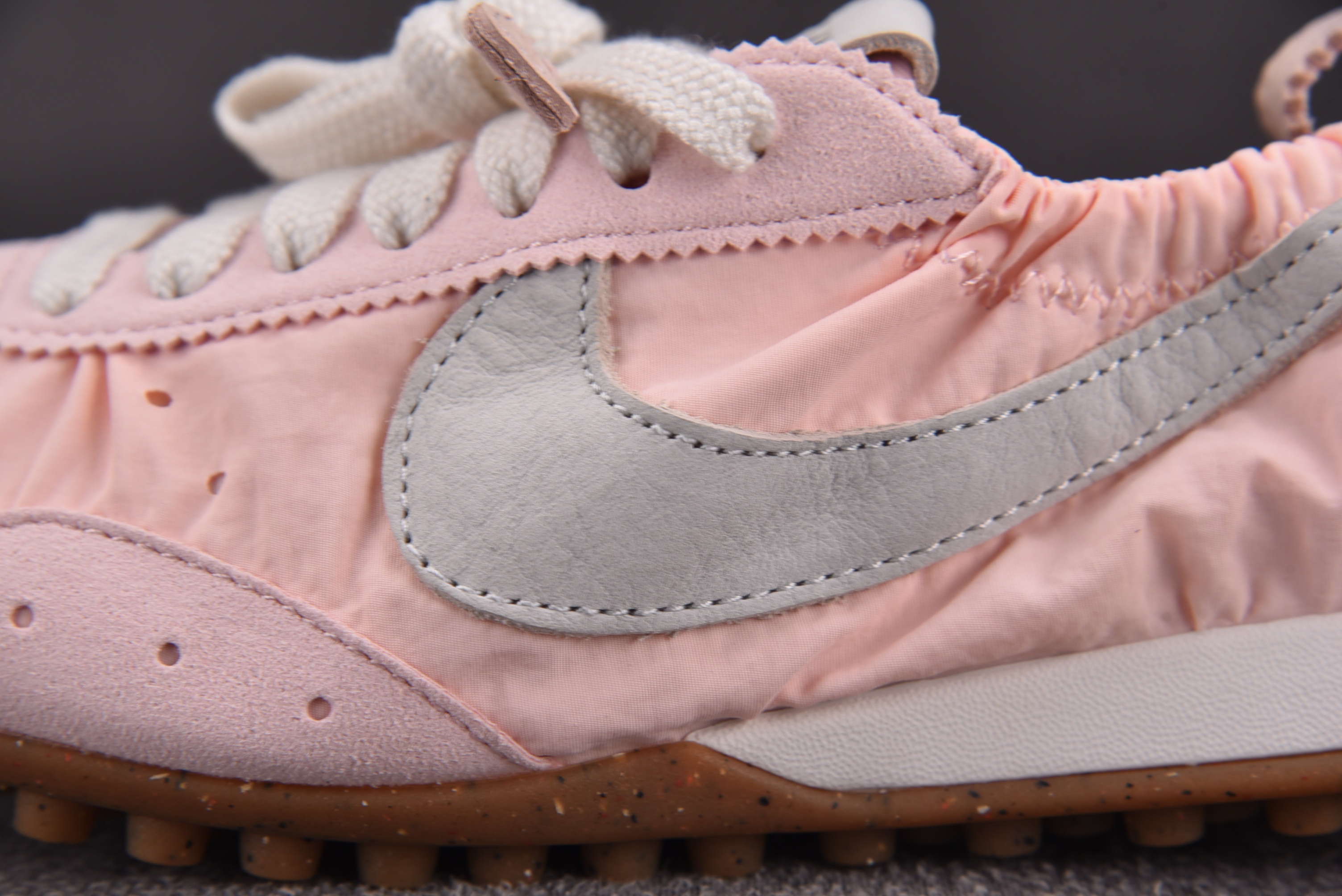 纯原 WMNS NK x Jacquemus Moon Shoe SP Aluminum Pink 粉色