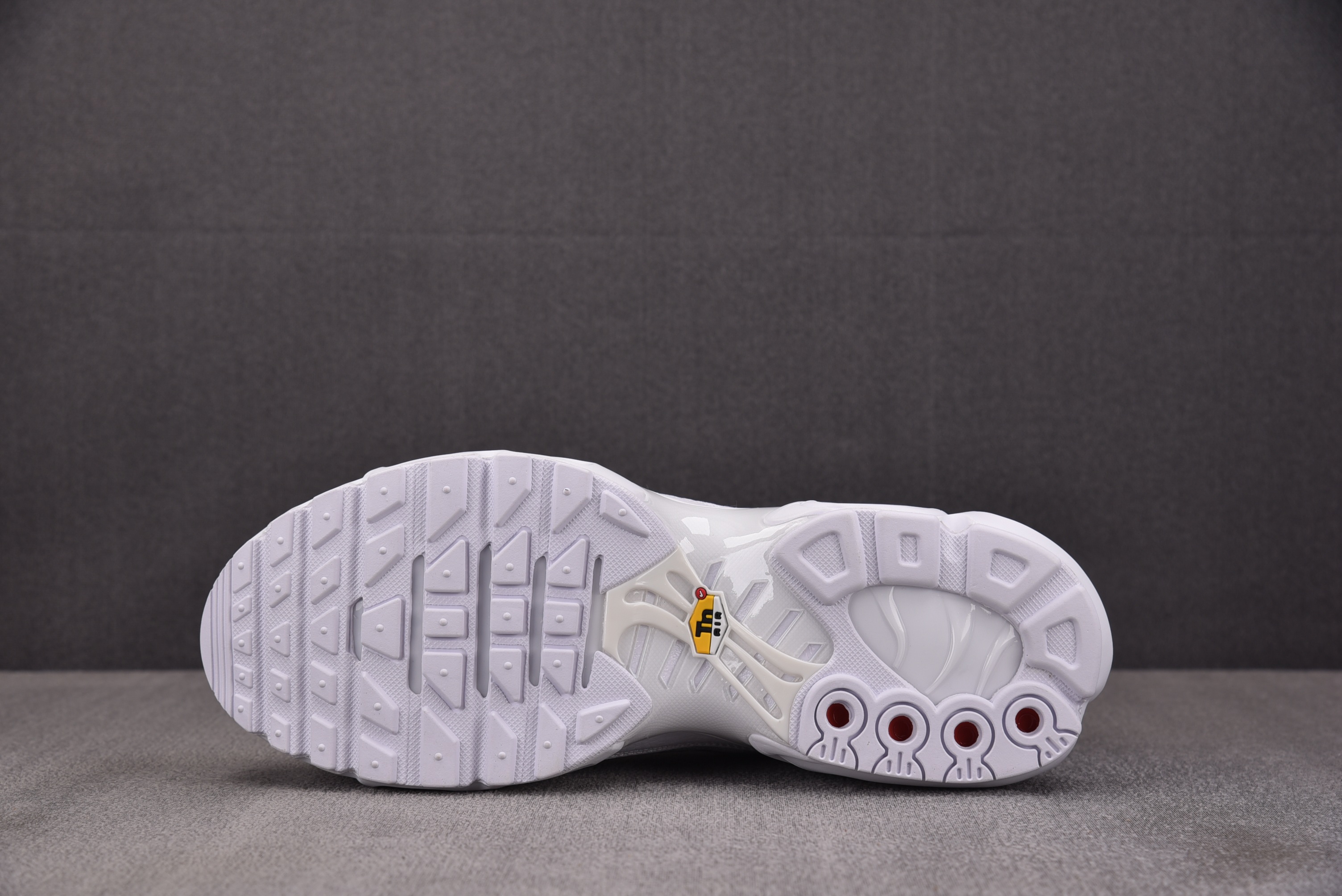 纯原 Air Max Plus Triple White 全白 AJ2029-100 YZ001-139
