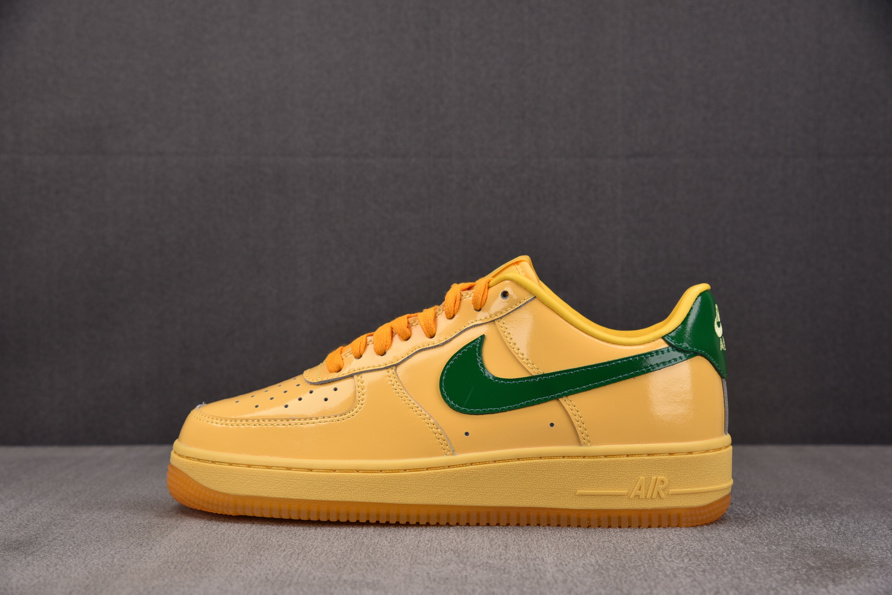 纯原 Air Force 1 Low Patent Leather Topaz Gold Pine Gr