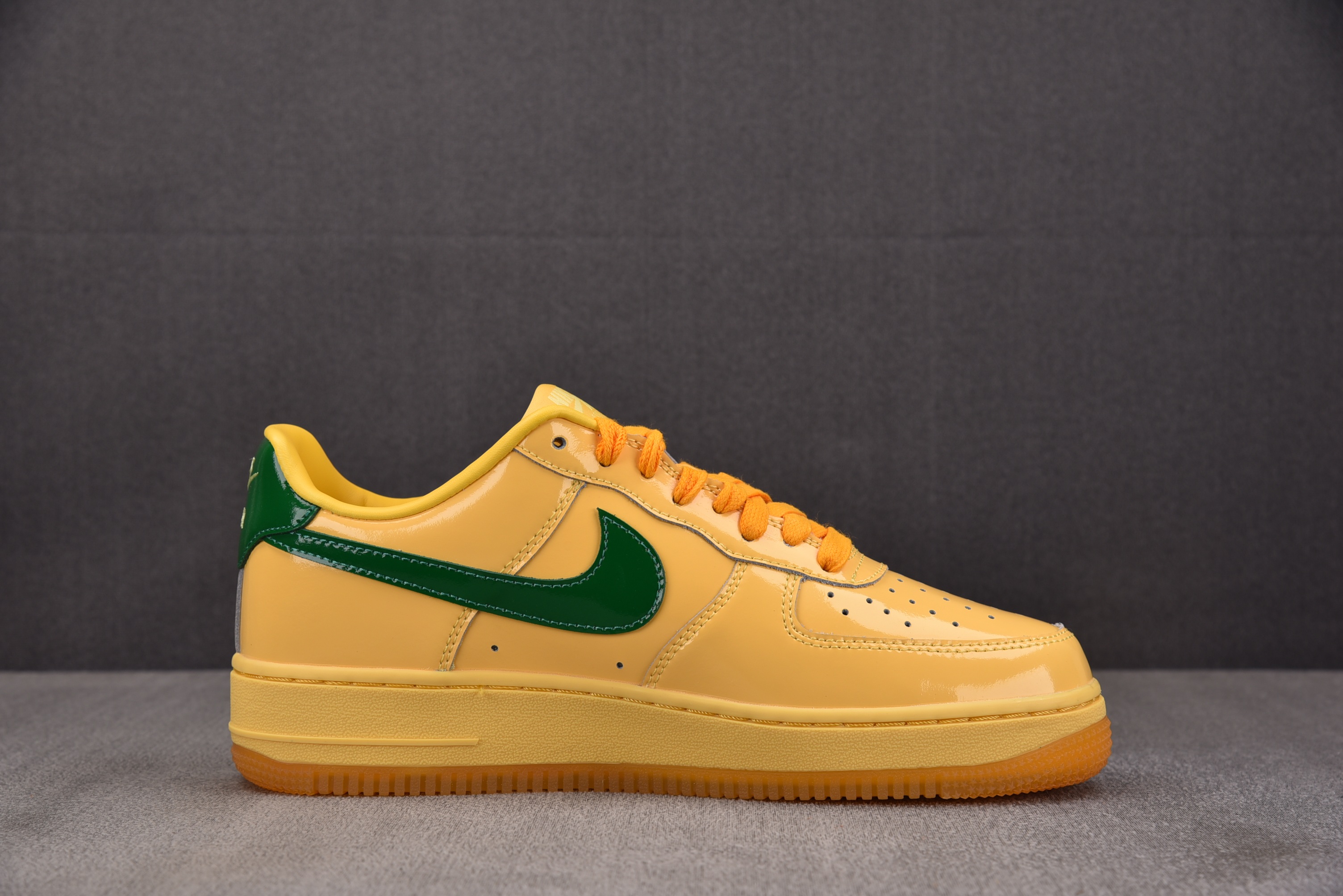 纯原 Air Force 1 Low Patent Leather Topaz Gold Pine Gr