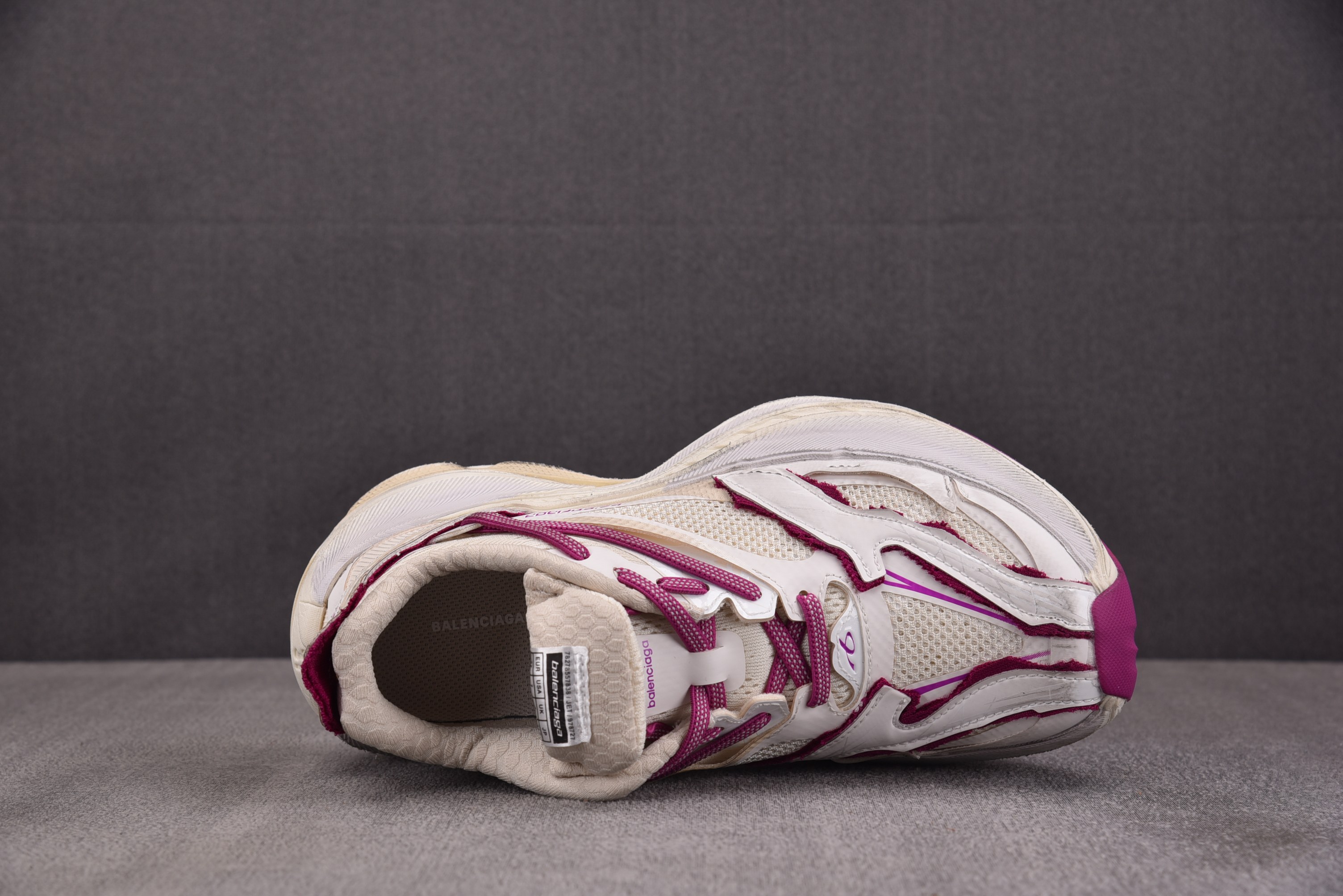 纯原 Balenciaga巴黎世家26代 Jet 压纹印花 米粉 YZ001-235-46