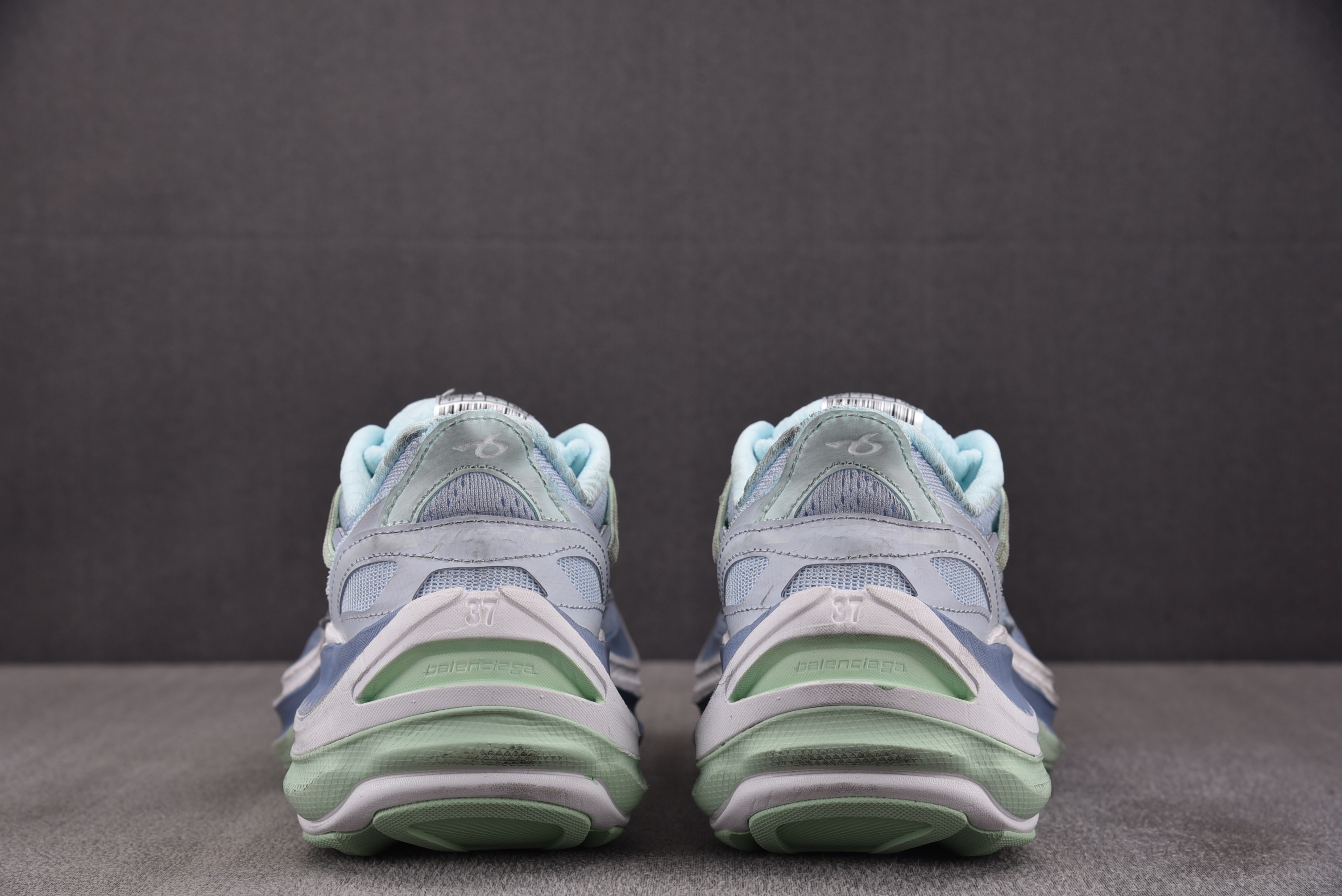 纯原 Balenciaga巴黎世家26代 Jet 压纹印花 蓝灰绿 YZ001-235-46