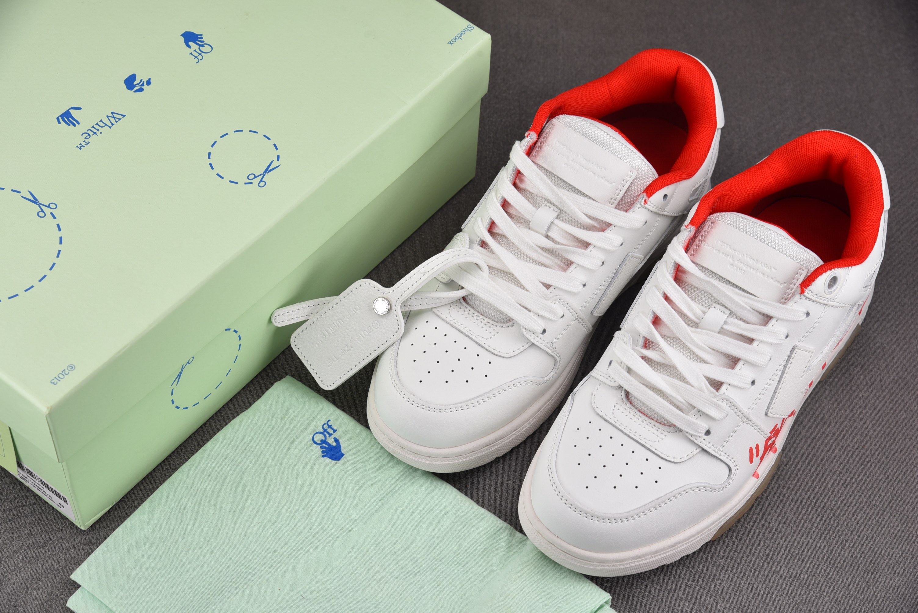纯原 OFF-WHITE Out of Office 白红涂鸦 YZ00236-47