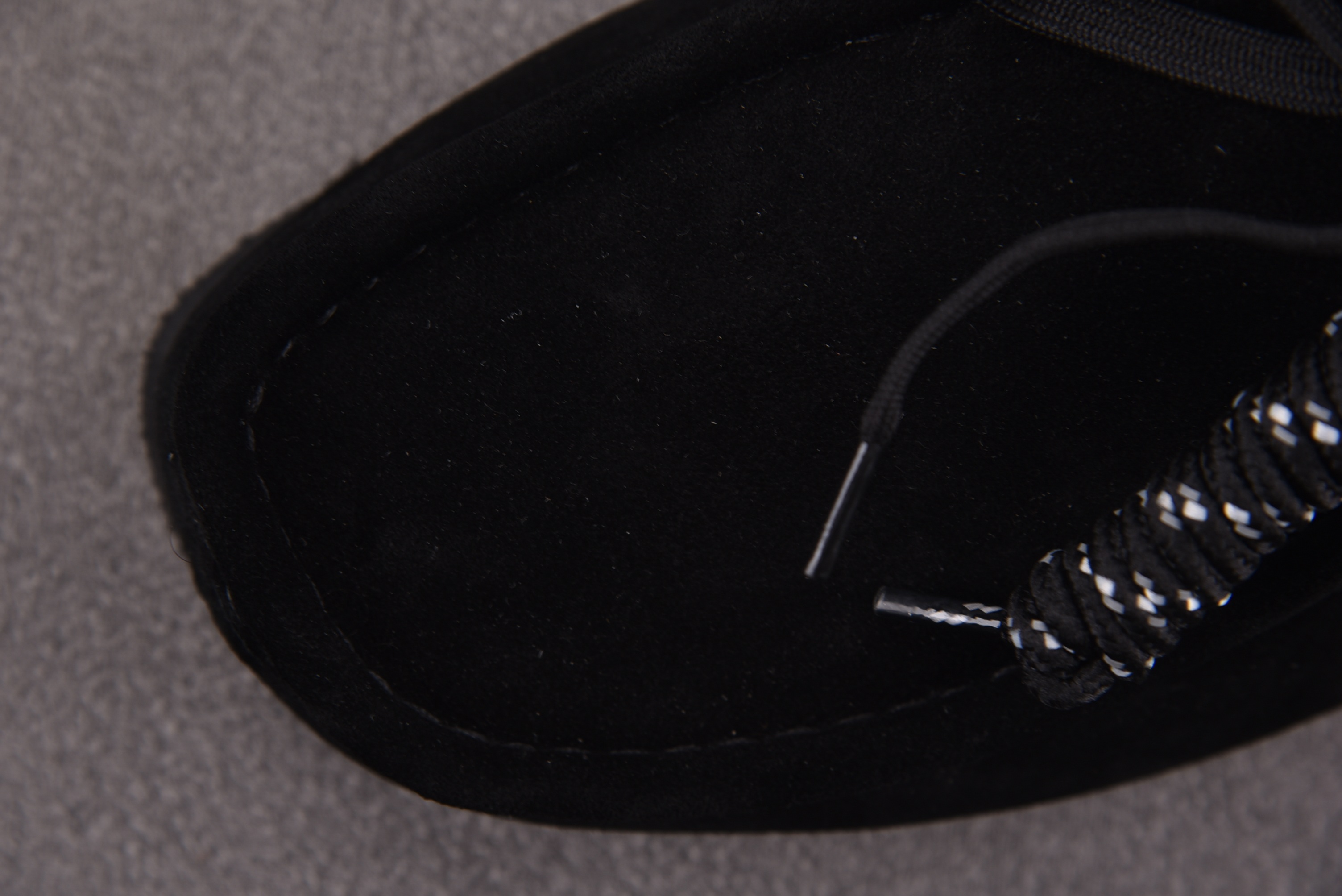 纯原 Clarks Wallabee 黑色 YZ00636-46