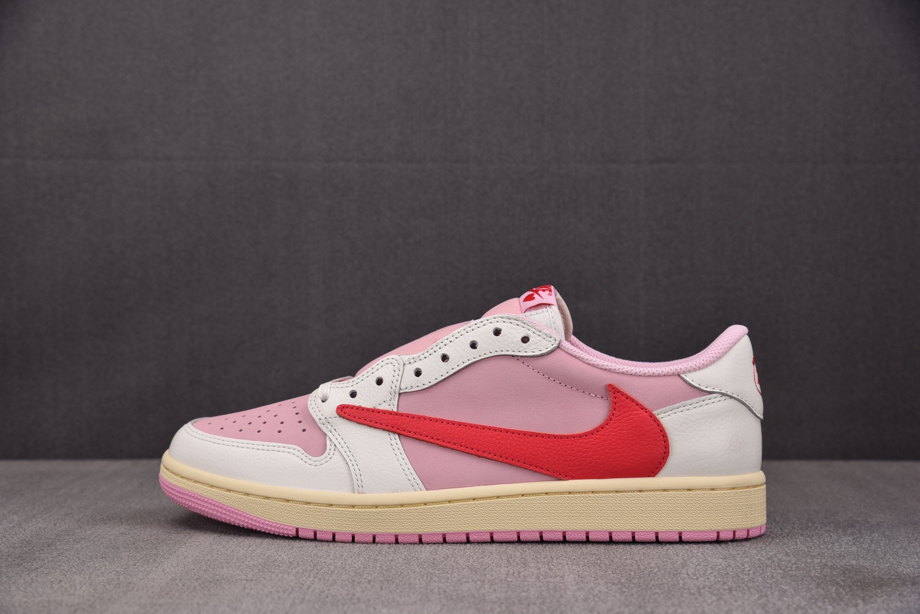 纯原 Air Jordan 1 Retro Low OG SP Travis Scott Shy Pin