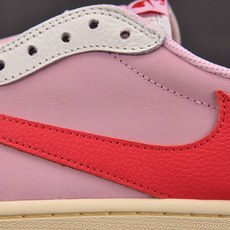纯原 Air Jordan 1 Retro Low OG SP Travis Scott Shy Pin 纯原 Air Jordan 1 Retro Low OG SP Travis Scott Shy Pin