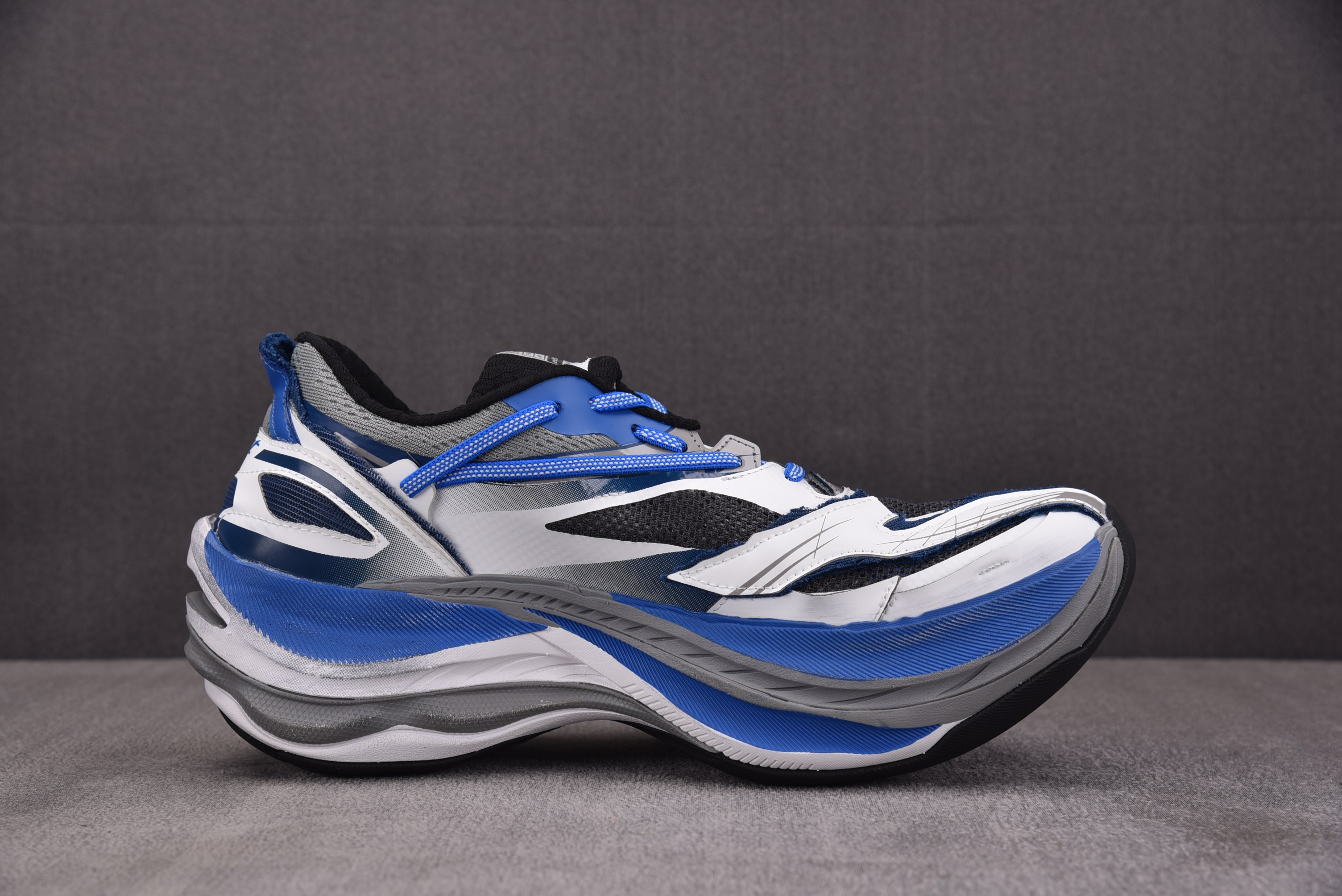 纯原 Balenciaga巴黎世家26代 Jet 压纹印花 蓝灰 YZ018-535-46