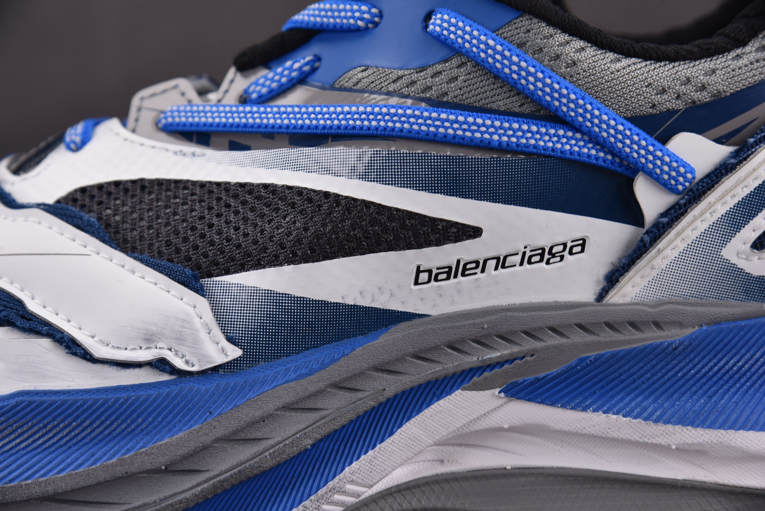 纯原 Balenciaga巴黎世家26代 Jet 压纹印花 蓝灰 YZ018-535-46