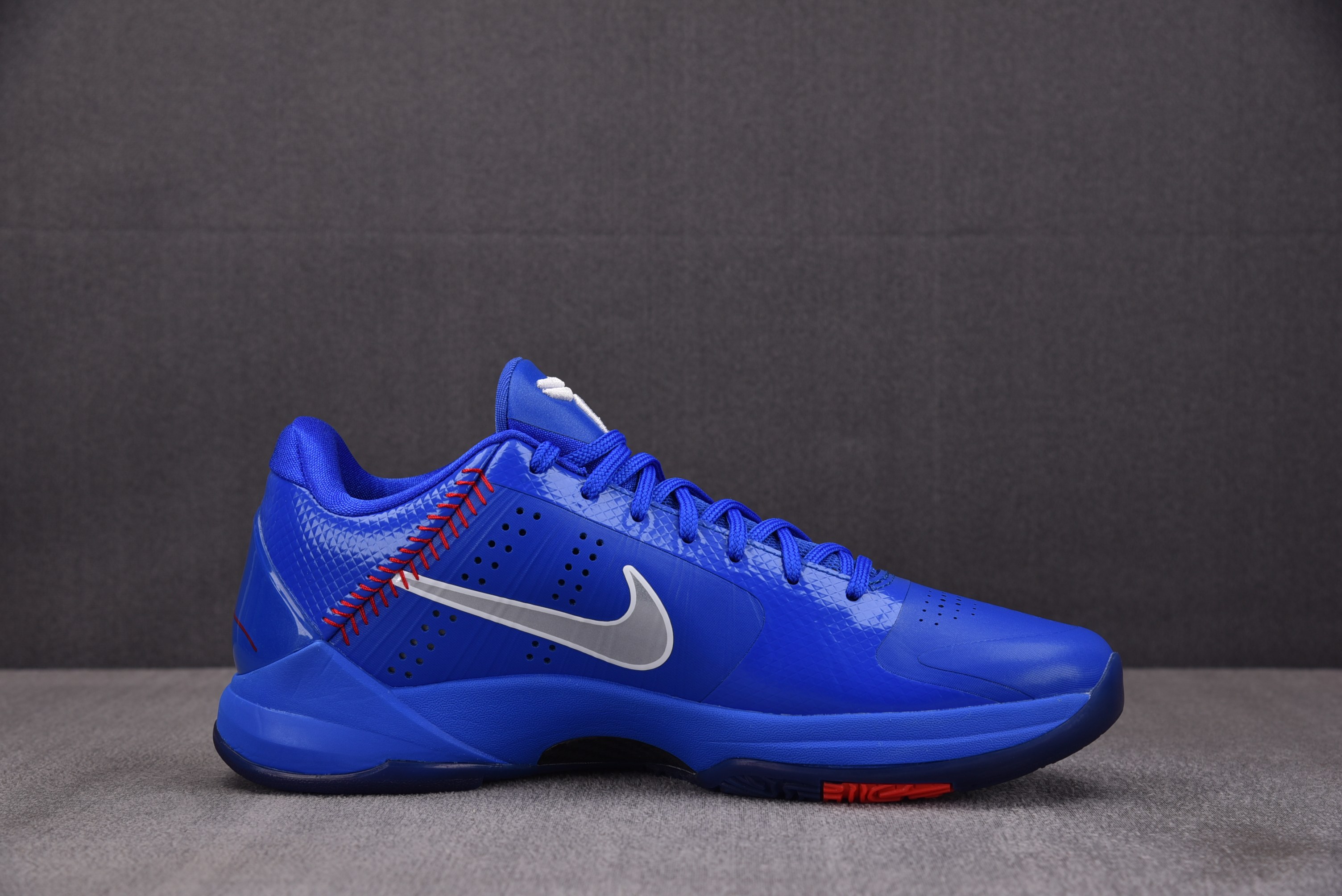 纯原 NK Kobe 5 Protro Dodgers 蓝色 IO6256-400 YZ00140-48