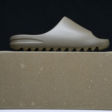 纯原 AD originals Yeezy Slide FV8425 #YZ005US4=36-37 U 纯原 AD originals Yeezy Slide FV8425 #YZ005US4=36-37 U