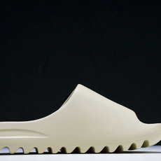纯原 AD originals Yeezy Slide FW6345 #YZ005US4=36-37 U 纯原 AD originals Yeezy Slide FW6345 #YZ005US4=36-37 U