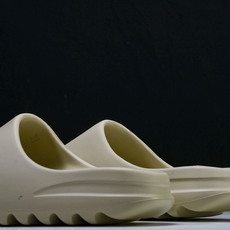 纯原 AD originals Yeezy Slide FW6345 #YZ005US4=36-37 U 纯原 AD originals Yeezy Slide FW6345 #YZ005US4=36-37 U