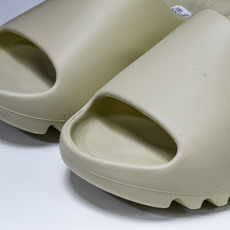 纯原 AD originals Yeezy Slide FW6345 #YZ005US4=36-37 U 纯原 AD originals Yeezy Slide FW6345 #YZ005US4=36-37 U