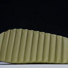纯原 AD originals Yeezy Slide FX0494 #YZ005US4=36-37 U 纯原 AD originals Yeezy Slide FX0494 #YZ005US4=36-37 U