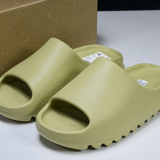 纯原 AD originals Yeezy Slide FX0494 #YZ005US4=36-37 U 纯原 AD originals Yeezy Slide FX0494 #YZ005US4=36-37 U