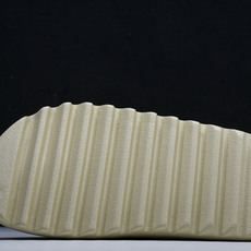 纯原 AD originals Yeezy Slide FZ5897 #YZ005US4=36-37 U 纯原 AD originals Yeezy Slide FZ5897 #YZ005US4=36-37 U
