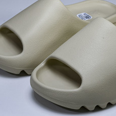 纯原 AD originals Yeezy Slide FZ5897 #YZ005US4=36-37 U 纯原 AD originals Yeezy Slide FZ5897 #YZ005US4=36-37 U