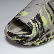 纯原 AD originals Yeezy Slide FZ5899 #YZ005US4=36-37 U 纯原 AD originals Yeezy Slide FZ5899 #YZ005US4=36-37 U