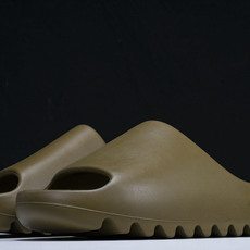 纯原 AD originals Yeezy Slide G55492 #YZ005US4=36-37 U 纯原 AD originals Yeezy Slide G55492 #YZ005US4=36-37 U