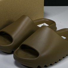 纯原 AD originals Yeezy Slide G55492 #YZ005US4=36-37 U 纯原 AD originals Yeezy Slide G55492 #YZ005US4=36-37 U