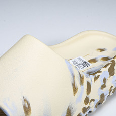 纯原 AD originals Yeezy Slide GW1932 #YZ005US4=36-37 U 纯原 AD originals Yeezy Slide GW1932 #YZ005US4=36-37 U