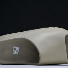 纯原 AD originals Yeezy Slide GW1934 #YZ005US4=36-37 U 纯原 AD originals Yeezy Slide GW1934 #YZ005US4=36-37 U