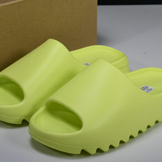 纯原 AD originals Yeezy Slide GX6138 #YZ005US4=36-37 U 纯原 AD originals Yeezy Slide GX6138 #YZ005US4=36-37 U