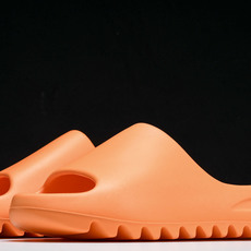 纯原 AD originals Yeezy Slide GZ0953 #YZ005US4=36-37 U 纯原 AD originals Yeezy Slide GZ0953 #YZ005US4=36-37 U