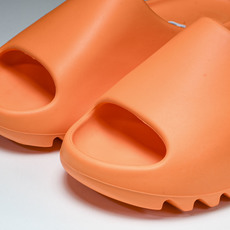 纯原 AD originals Yeezy Slide GZ0953 #YZ005US4=36-37 U 纯原 AD originals Yeezy Slide GZ0953 #YZ005US4=36-37 U