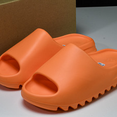 纯原 AD originals Yeezy Slide GZ0953 #YZ005US4=36-37 U 纯原 AD originals Yeezy Slide GZ0953 #YZ005US4=36-37 U