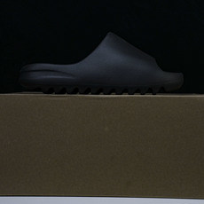纯原 AD originals Yeezy Slide HQ6448 #YZ005US4=36-37 U 纯原 AD originals Yeezy Slide HQ6448 #YZ005US4=36-37 U